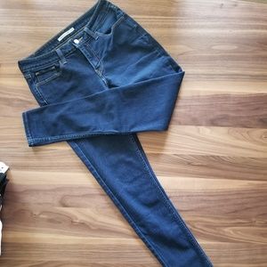 Levi's 535 super skinny jean
